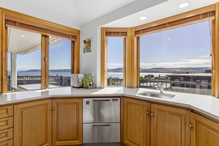 Photo of property in 2/70 Harvey Street, Waipahihi, Taupo, 3330