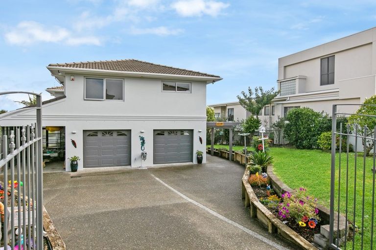 Photo of property in 85 Waller Avenue, Bucklands Beach, Auckland, 2012