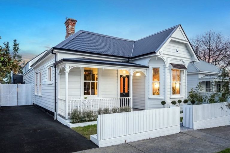 Photo of property in 34 Rose Road, Grey Lynn, Auckland, 1021