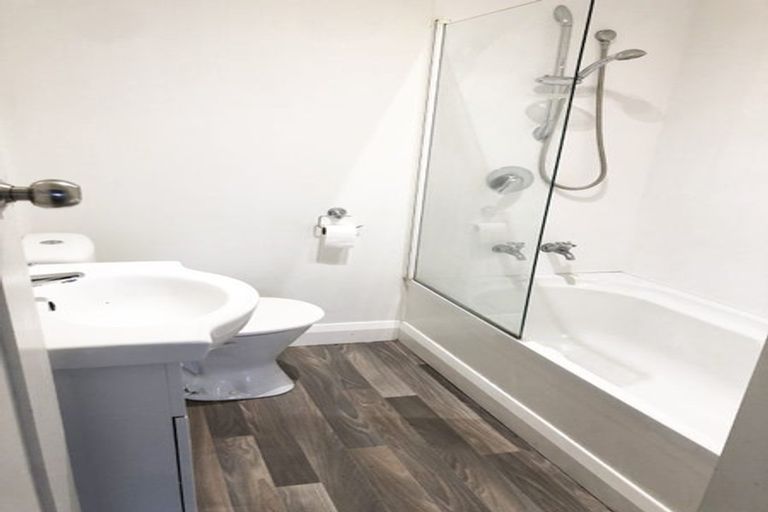 Photo of property in 4 Macbeth Street, Caversham, Dunedin, 9012