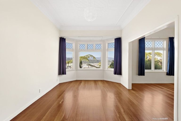 Photo of property in 63 Central Terrace, Kelburn, Wellington, 6012