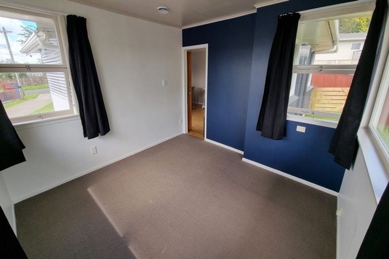 Photo of property in 37 Park Road, Western Heights, Rotorua, 3015