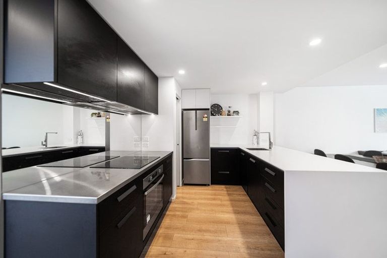 Photo of property in 2/441 Madras Street, St Albans, Christchurch, 8014