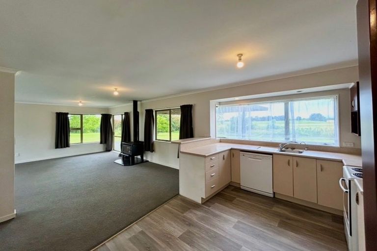 Photo of property in 824 Roberts Line, Bunnythorpe, Palmerston North, 4478