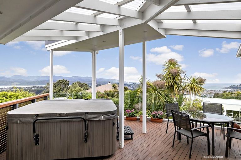 Photo of property in 50 Alexandra Road, Hataitai, Wellington, 6021