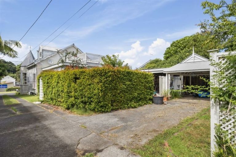 Photo of property in 1/1 Owens Road, Devonport, Auckland, 0624