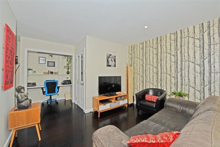 Photo of property in 27 Burwood Road, Burwood, Christchurch, 8083