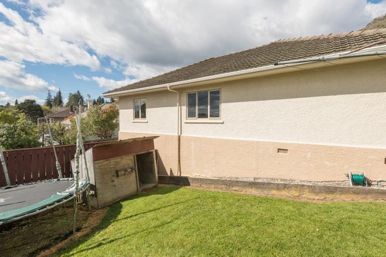 Photo of property in 121 Waimea Road, Nelson South, Nelson, 7010