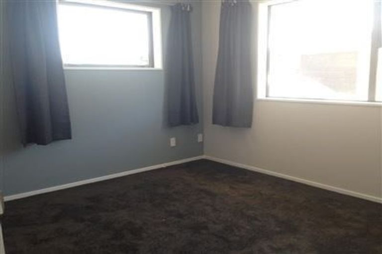 Photo of property in 40d Russley Road, Russley, Christchurch, 8042