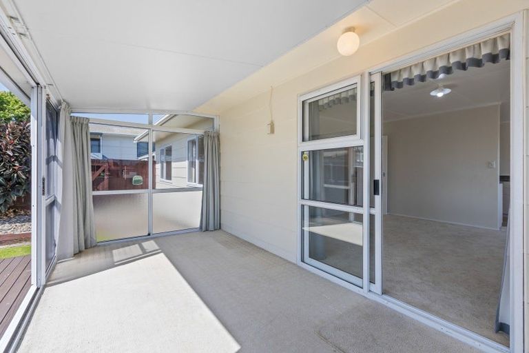 Photo of property in 29/1 Silvan Place, Bell Block, New Plymouth, 4312