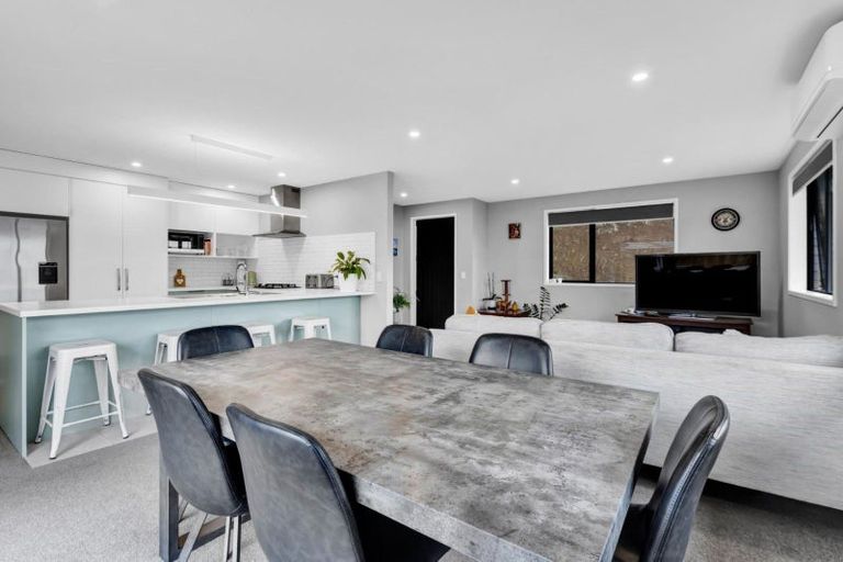 Photo of property in 3 Ruru Lane, Hurworth, New Plymouth, 4310