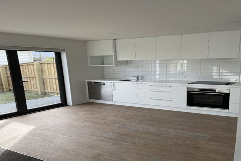 Photo of property in 2/112 Burke Street, Sydenham, Christchurch, 8023