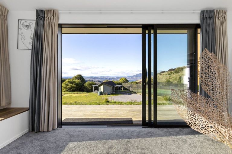 Photo of property in 5 Grandview Lane, Acacia Bay, 3385