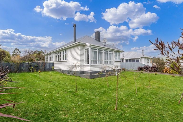 Photo of property in 36 Tay Street, Woodville, 4920