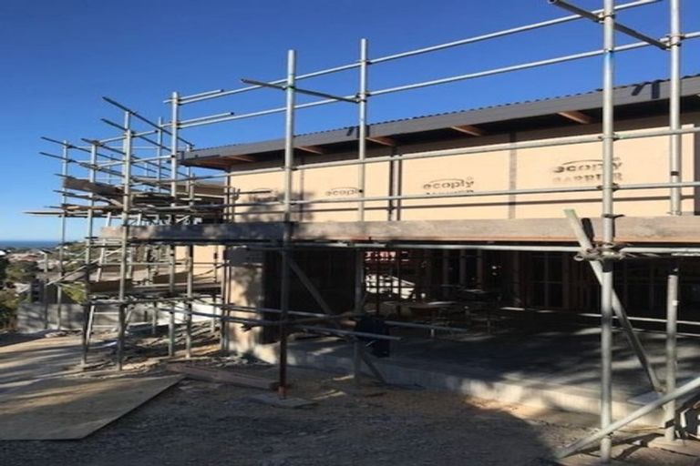 Photo of property in 127 Mount Pleasant Road, Mount Pleasant, Christchurch, 8081