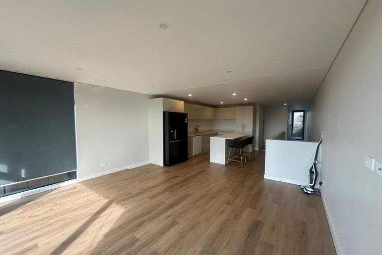 Photo of property in 9 Nugget Avenue, Hobsonville, Auckland, 0616