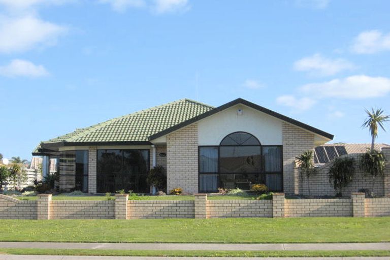 Photo of property in 9 Sovereign Drive, Papamoa Beach, Papamoa, 3118