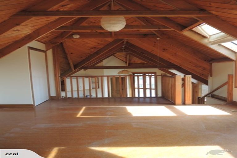 Photo of property in 229 Cannon Hill Crescent, Mount Pleasant, Christchurch, 8081