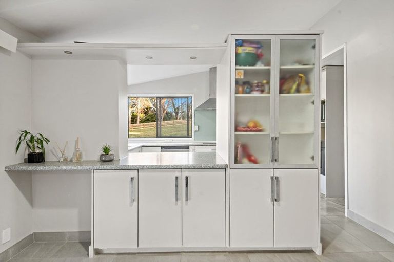 Photo of property in 87 Spur Road, Stillwater, Silverdale, 0993