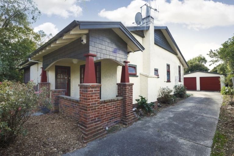 Photo of property in 125 Linton Street, West End, Palmerston North, 4410