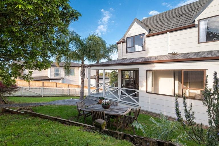Photo of property in 1/163 Oaktree Avenue, Browns Bay, Auckland, 0630