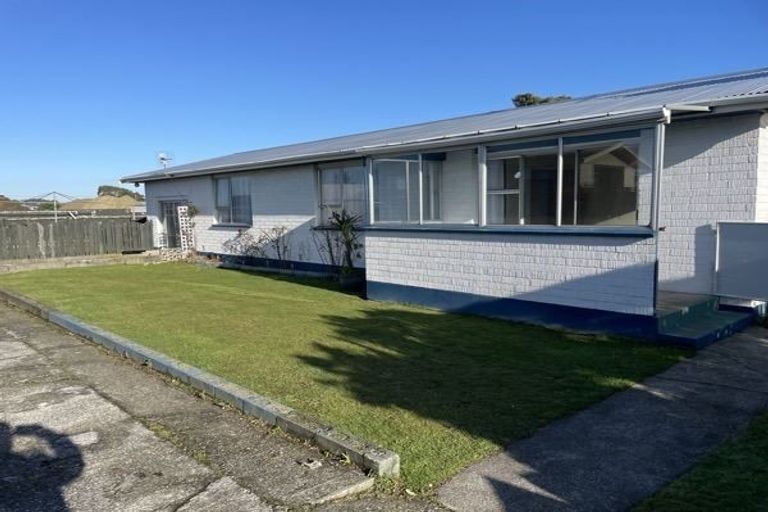 Photo of property in 8 Scott Street, Strathern, Invercargill, 9812
