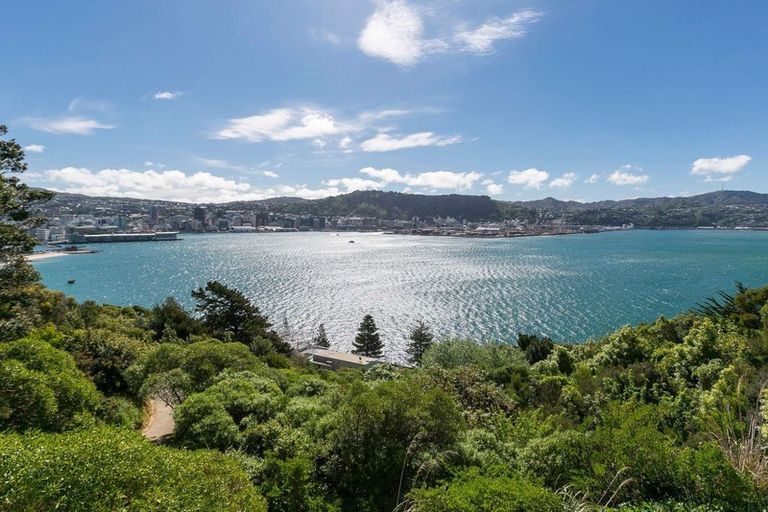 Photo of property in 5/22 The Crescent, Roseneath, Wellington, 6011