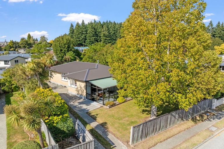 Photo of property in 110 Quintin Drive, Te Anau, 9600