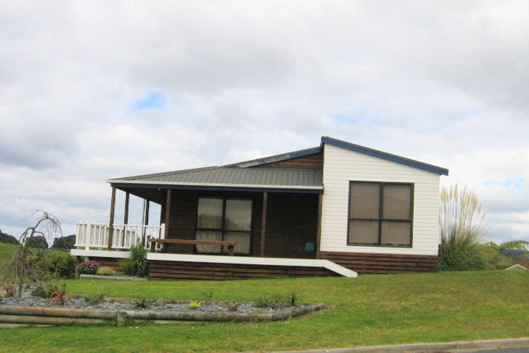 Photo of property in 423 Onemana Drive, Onemana, Whangamata, 3691