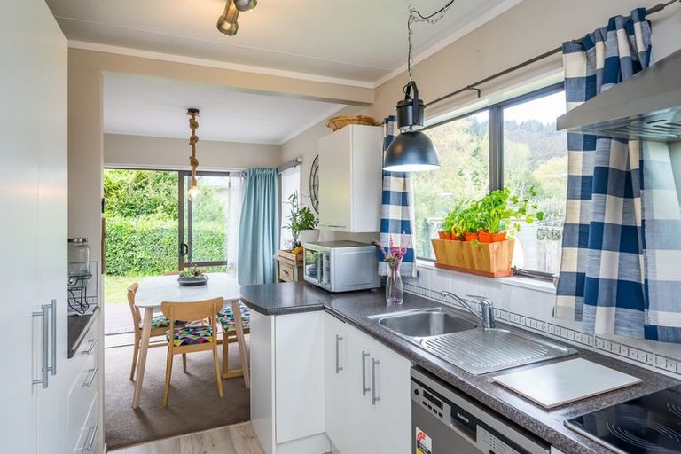 Photo of property in 52a Hinemoa Street, Paraparaumu, 5032