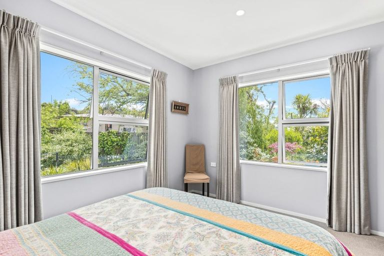 Photo of property in 32 Fairwater Road, Warkworth, 0910