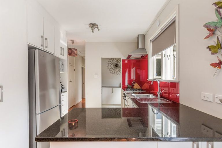 Photo of property in 49a Matipo Road, Te Atatu Peninsula, Auckland, 0610