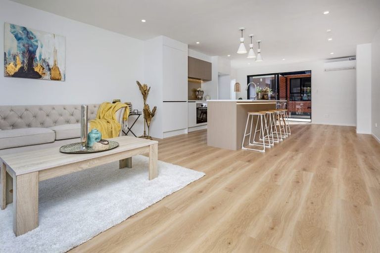 Photo of property in 26 Morton Avenue, Forrest Hill, Auckland, 0620