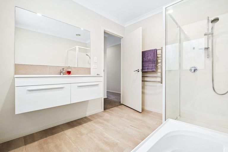 Photo of property in 14 Hua Place, Tuakau, 2121