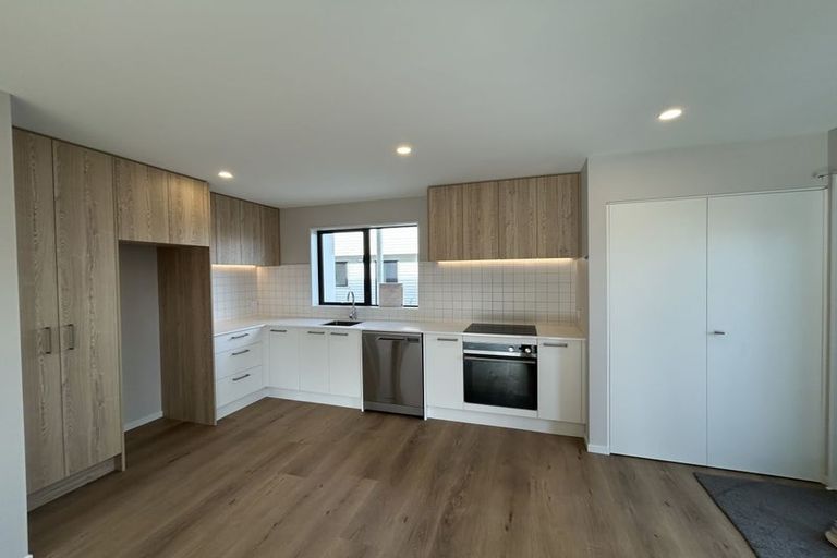 Photo of property in 1/66 Main North Road, Papanui, Christchurch, 8052