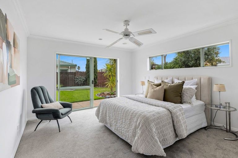 Photo of property in 179 Lakeside Drive, Orewa, 0931