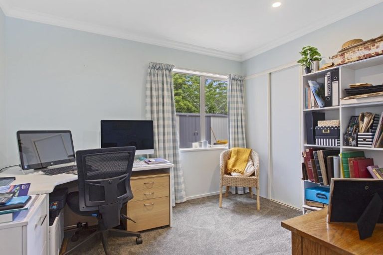 Photo of property in 39 Enverton Drive, Rangiora, 7400