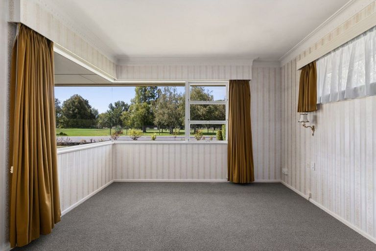 Photo of property in 235 Kenilworth Road, Mayfair, Hastings, 4122