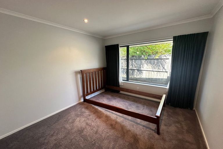 Photo of property in 41 Lansell Drive, East Tamaki Heights, Auckland, 2016