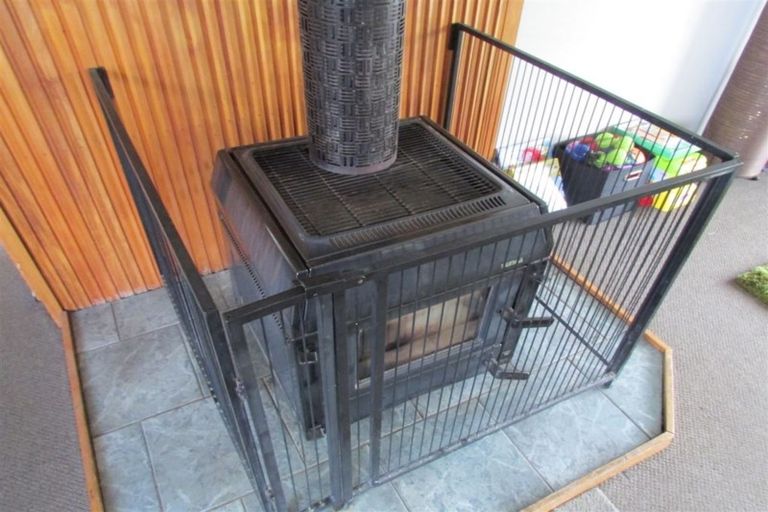 Photo of property in 24 Parfitt Place, Greymouth, 7805