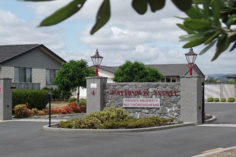 Photo of property in Waterview Estate, 86/4 Greystone Place, Omokoroa, 3114