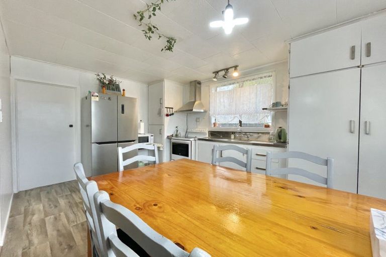 Photo of property in 11 Nevis Crescent, Tokoroa, 3420