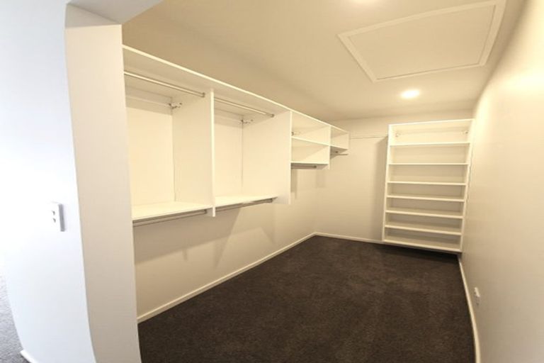 Photo of property in 81 Hokioi Drive, Kenepuru, Porirua, 5022