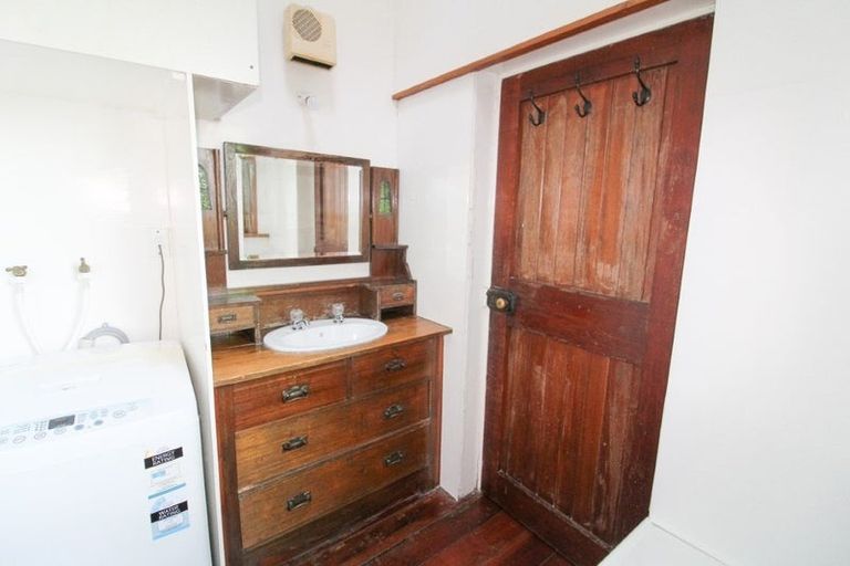 Photo of property in 44 Park Street, North Dunedin, Dunedin, 9016