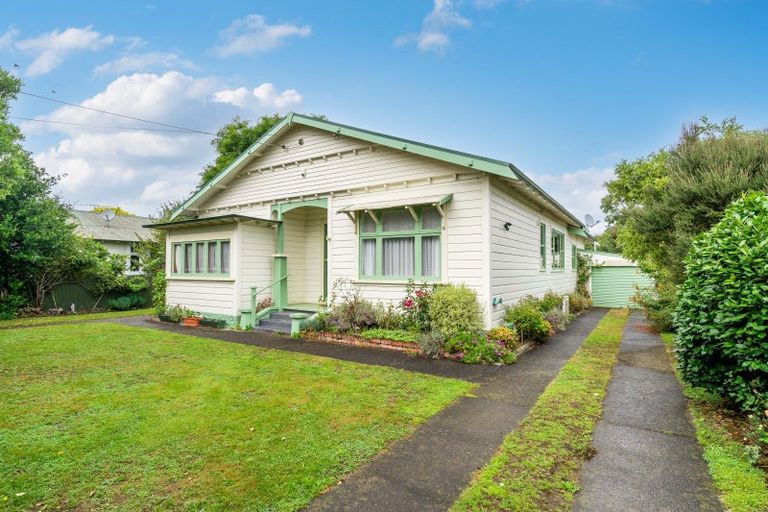 Photo of property in 103 Pembroke Street, Carterton, 5713