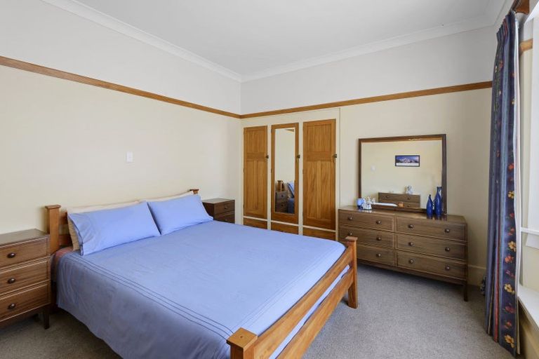 Photo of property in 64 Domain Terrace, Spreydon, Christchurch, 8024