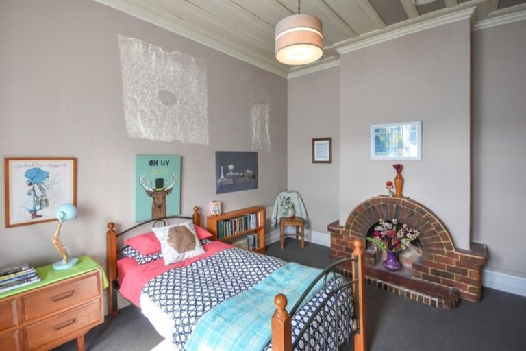 Photo of property in 5 Mosgiel Street, Mornington, Dunedin, 9011