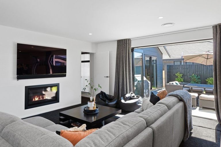 Photo of property in 19 Henrietta Street, Marshland, Christchurch, 8083
