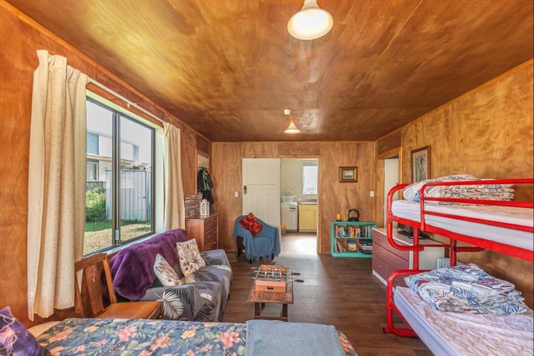 Photo of property in 10 Mahuri Street, Himatangi Beach, Foxton, 4891