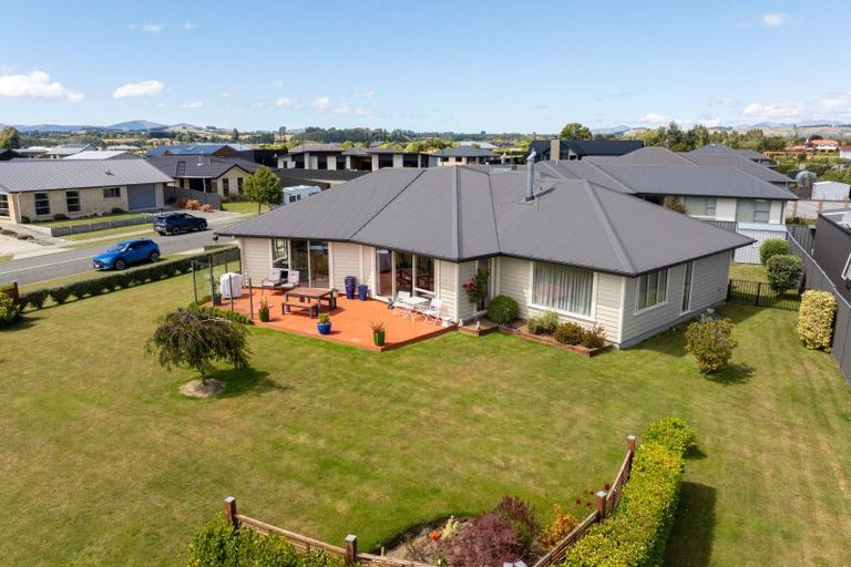 Photo of property in 9 Hidden Lakes Avenue, Te Anau, 9600